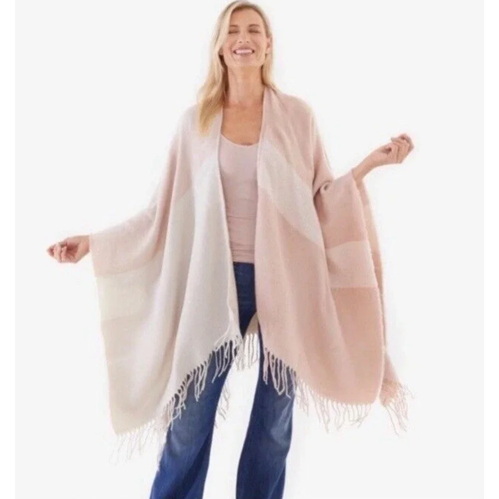 Soia & Kyo‎ Woven Scarfigan Wrap Shawl Poncho One Size Ivory Mauve Fringe Cozy